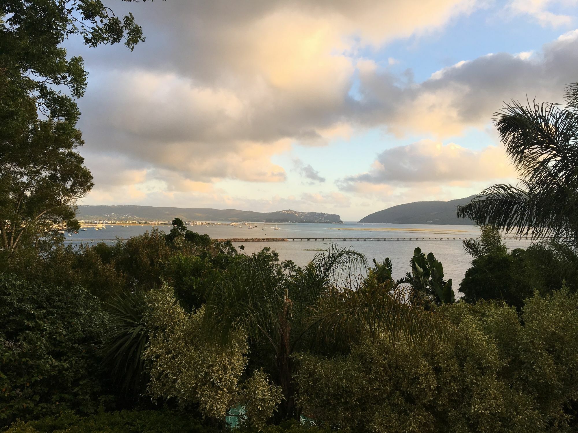 Roseroc Boutique Guesthouse Knysna Exterior photo